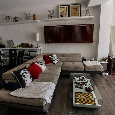 Spacious 2 Bedroom W/ Own Pool 5 Minutes Walk To Beach 坎波阿莫 外观 照片