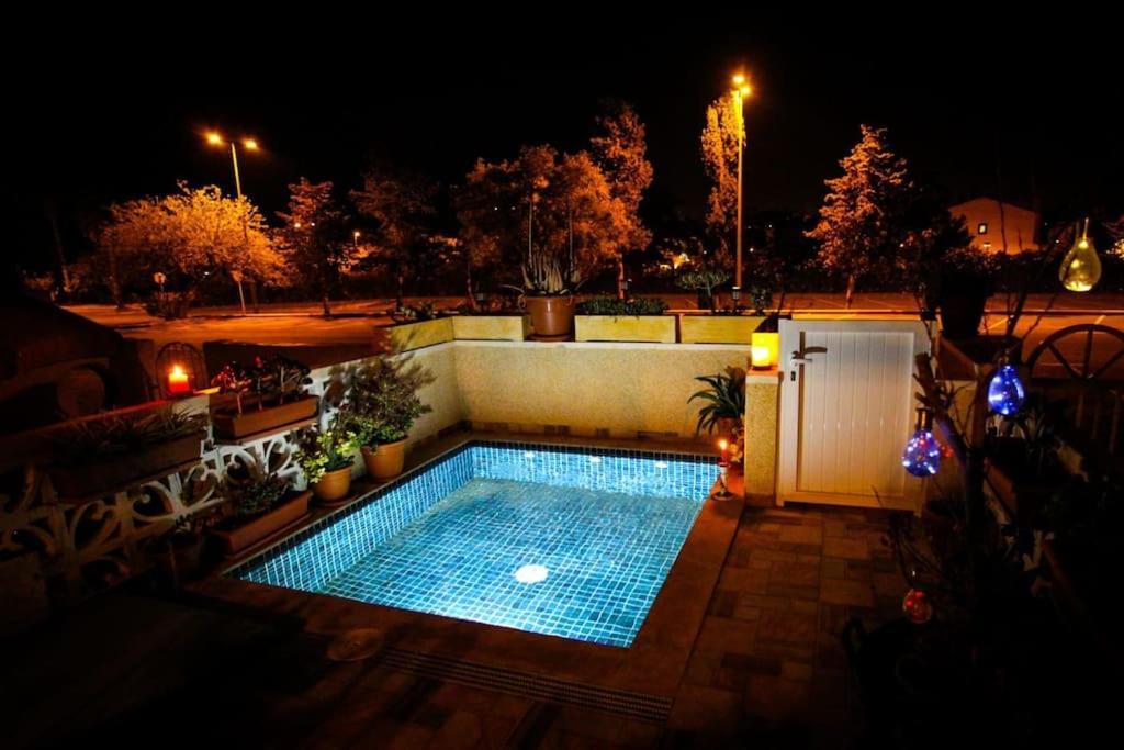 Spacious 2 Bedroom W/ Own Pool 5 Minutes Walk To Beach 坎波阿莫 外观 照片
