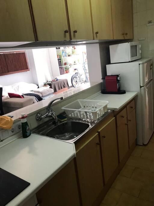 Spacious 2 Bedroom W/ Own Pool 5 Minutes Walk To Beach 坎波阿莫 外观 照片